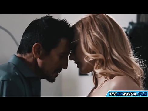 ❤️ ایک slutty سنہرے بالوں والی کے ساتھ پریمپورن جنسی مقعد فحش ☑